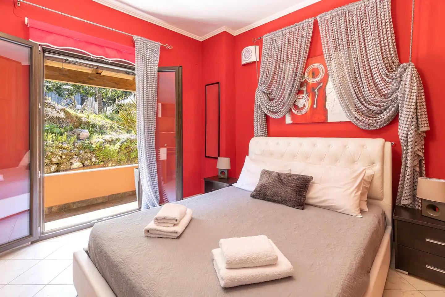 The Hillside Family By Guestcorfu Appartamento